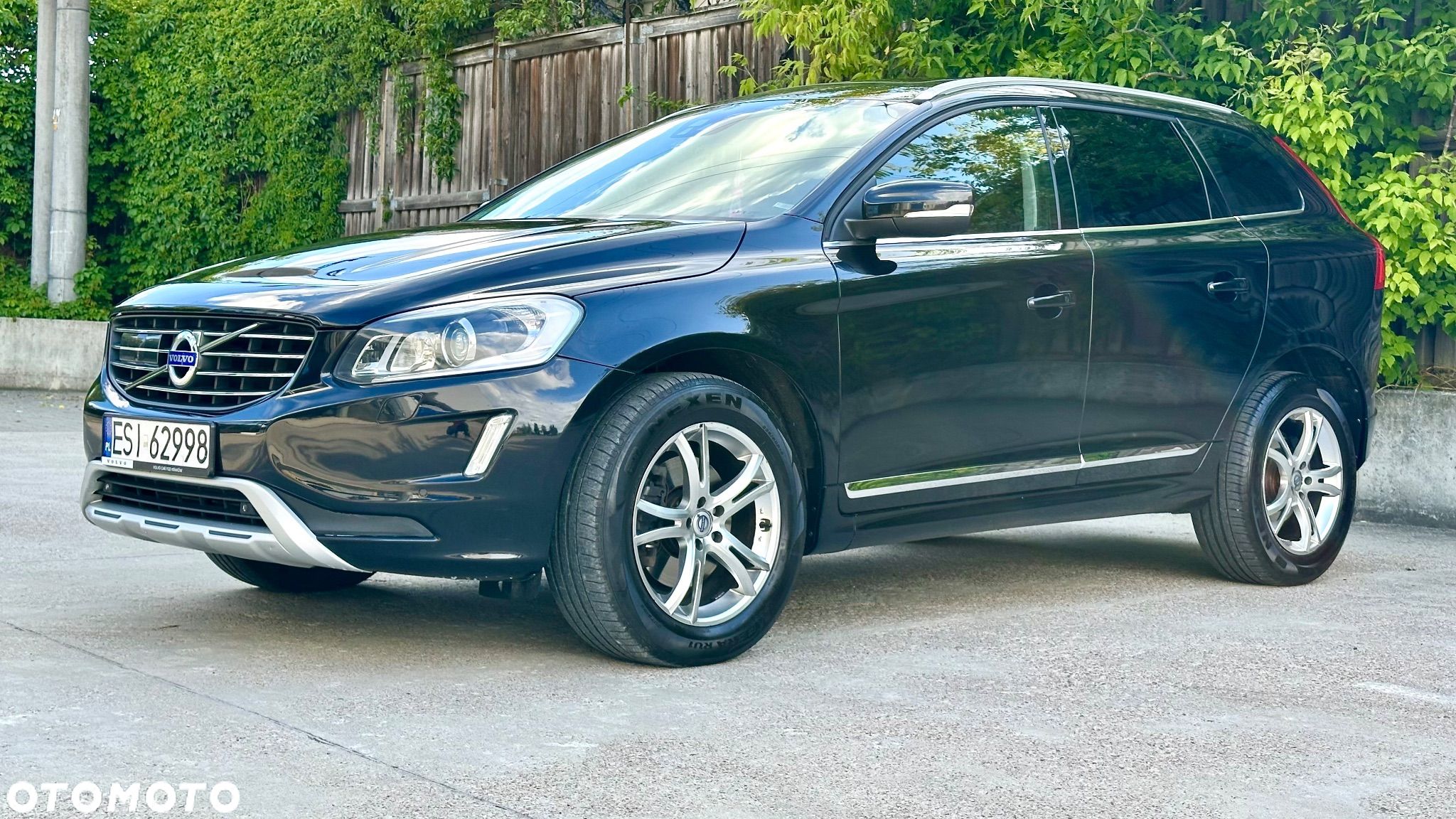 Volvo XC 60 D4 Drive-E Summum - 1