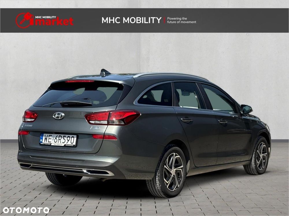 Hyundai i30 1.5 DPI Smart - 6