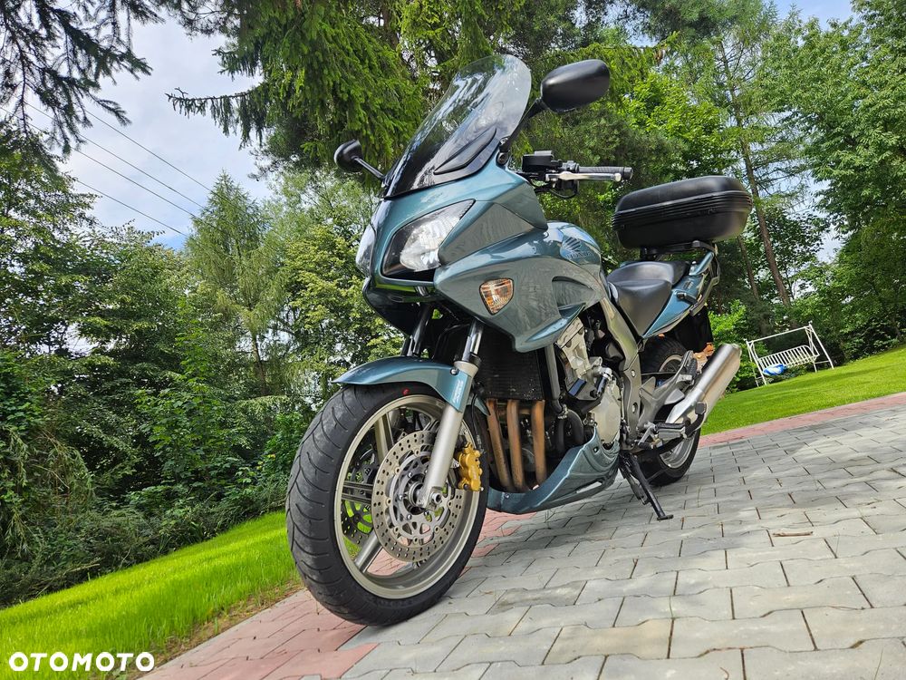 Honda CBF - 2