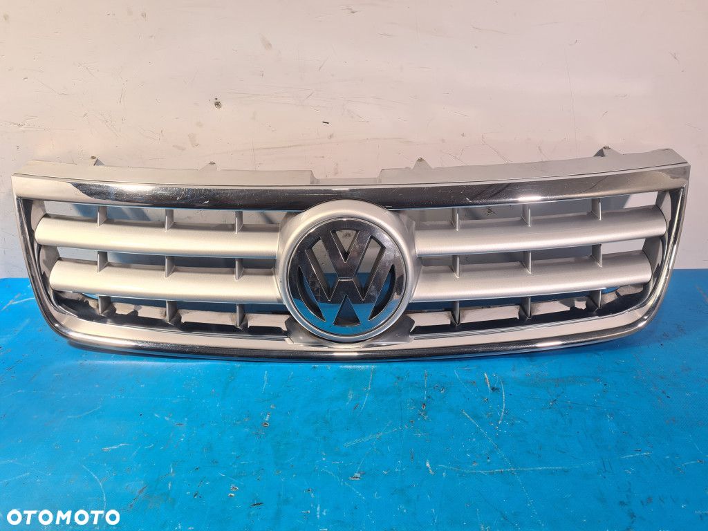 ATRAPA / GRILL VOLKSWAGEN TOUAREG 7L - 1