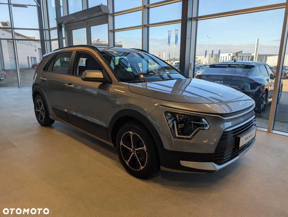 Kia Niro 1.6 GDI Hybrid M - 4