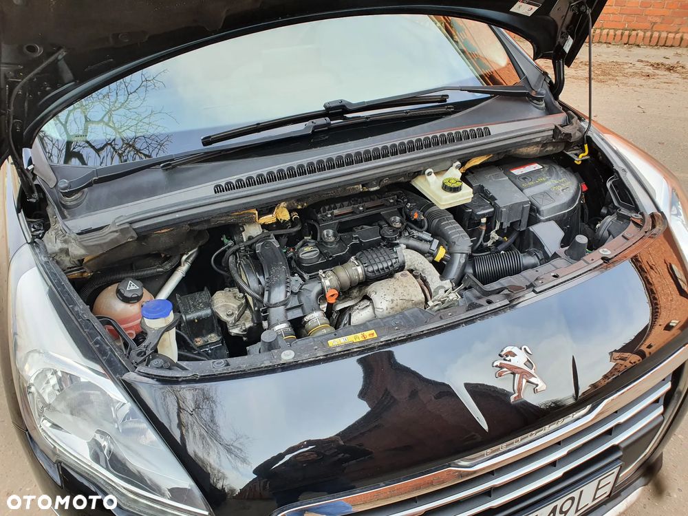 Peugeot 3008 1.6 BlueHDi Allure S&S EAT6 - 22