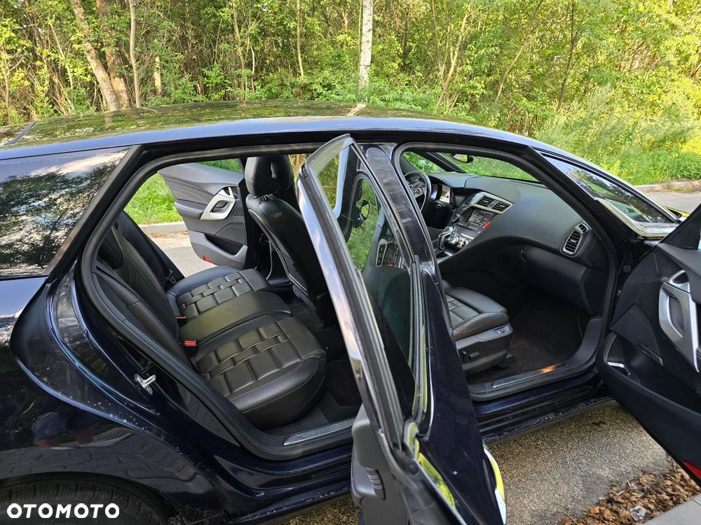Citroën DS5 2.0 BlueHDi SportChic - 21