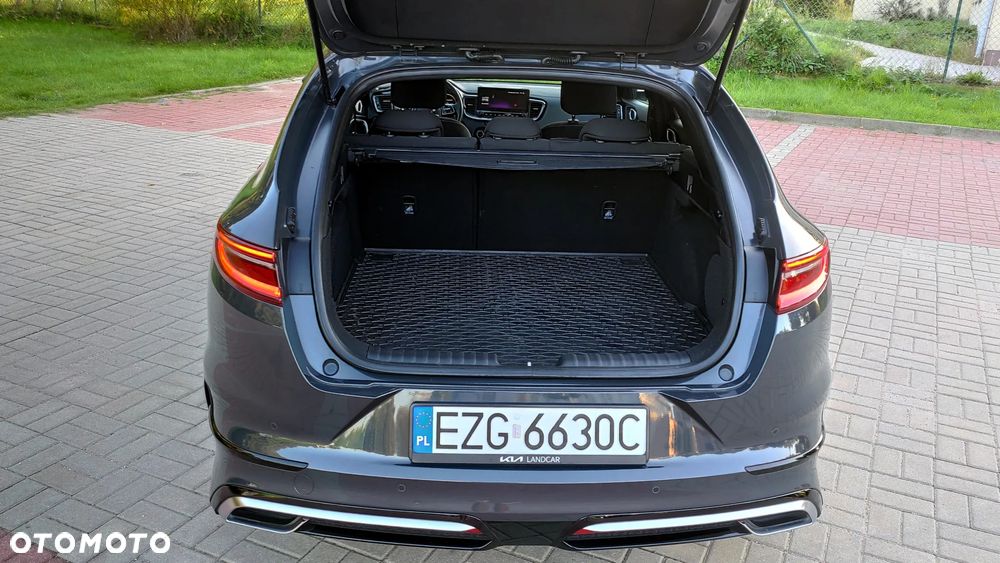 Kia ProCeed - 8