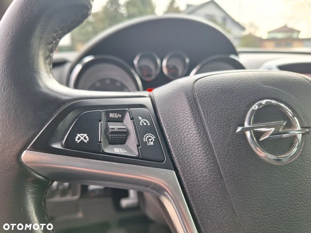 Opel Astra 1.6 Enjoy - 16