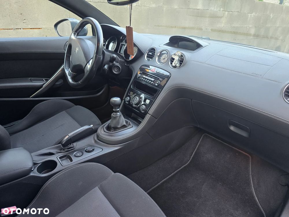 Peugeot RCZ 1.6 THP - 18