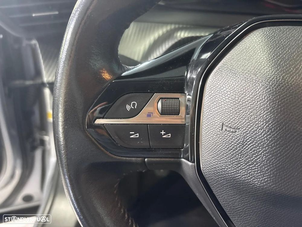 Peugeot 2008 1.2 PureTech Active - 20