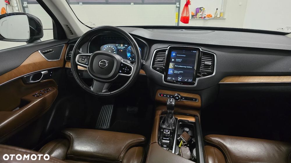 Volvo XC 90 D5 AWD Geartronic Inscription - 18