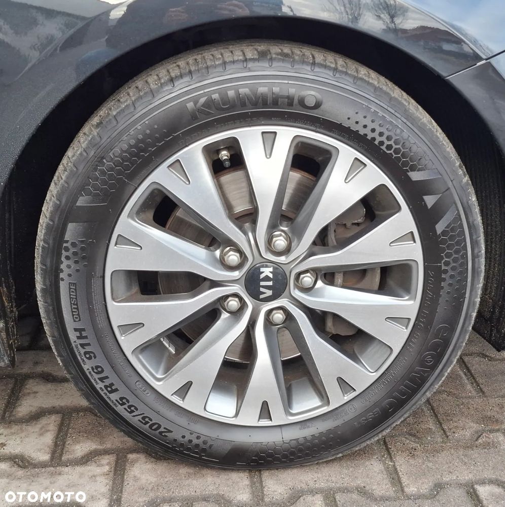 Kia Ceed 1.6 GDI Platinum Edition - 7