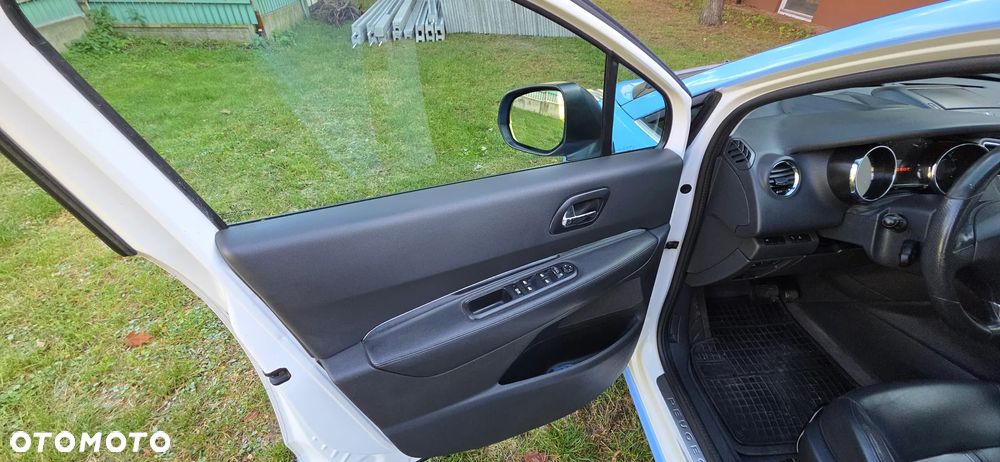 Peugeot 5008 2.0 HDi Allure - 8