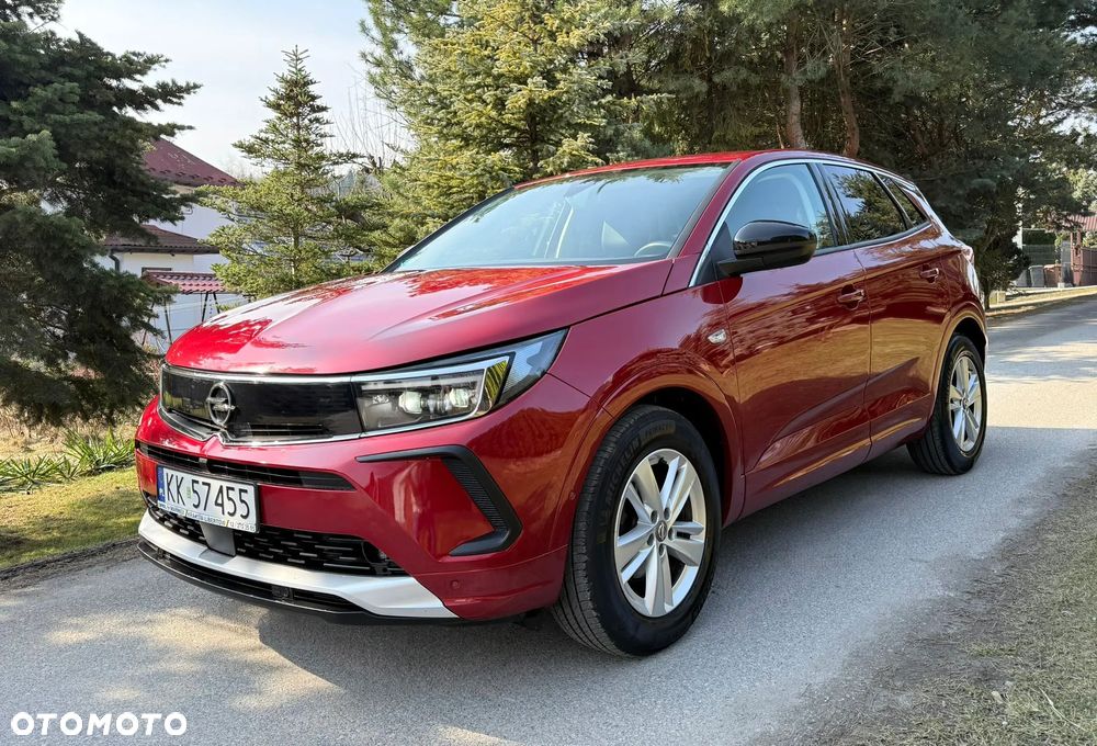 Opel Grandland X 1.2 T GPF Design&Tech S&S - 2