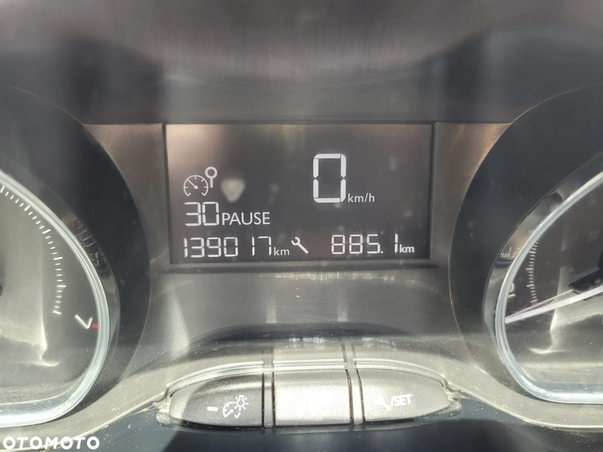 Peugeot 2008 PureTech 82 Access - 12