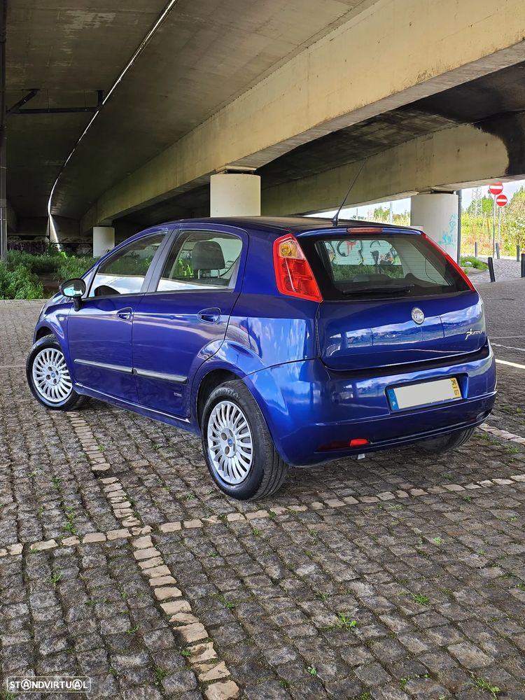 Fiat Grande Punto 1.2 Active - 21