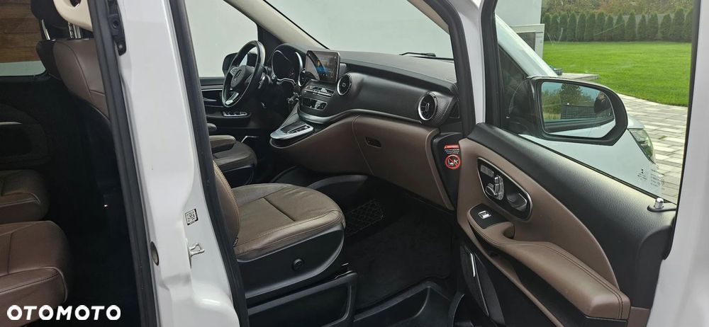 Mercedes-Benz Klasa V 300 d 4-Matic Avantgarde 9G-Tronic (ekstra d³) - 16