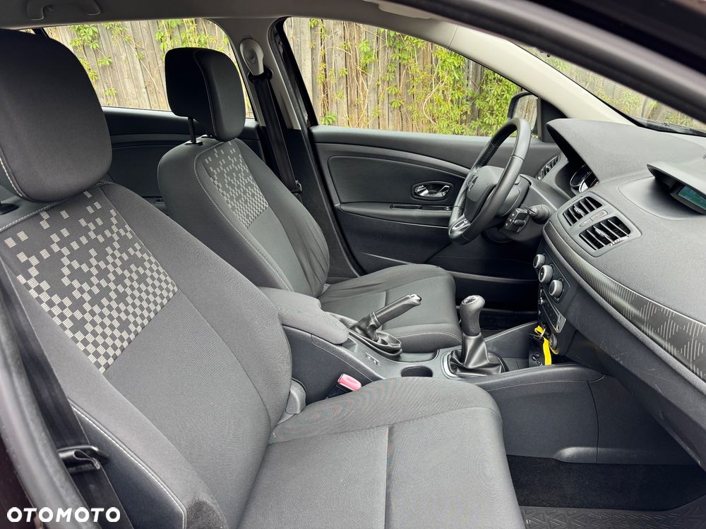 Renault Megane 1.6 16V 100 J'taime - 12