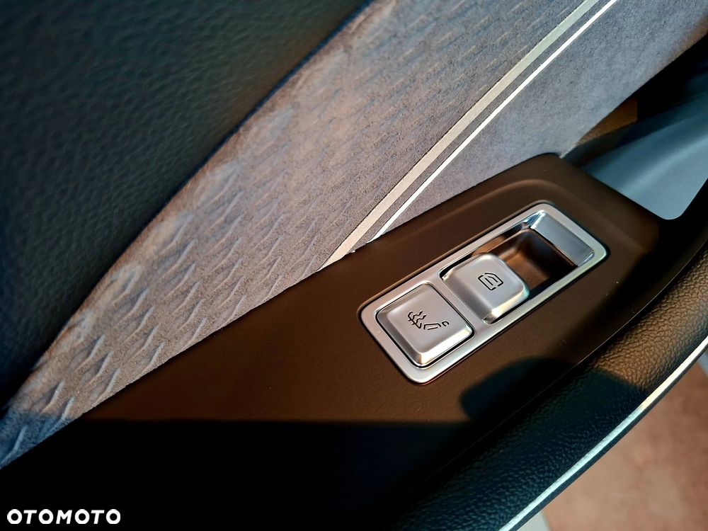 Hongqi H6 2.0T Deluxe - 26