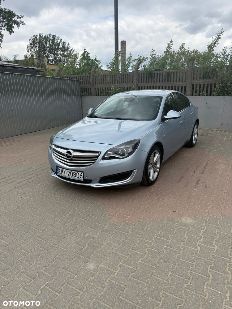 Opel Insignia - 12