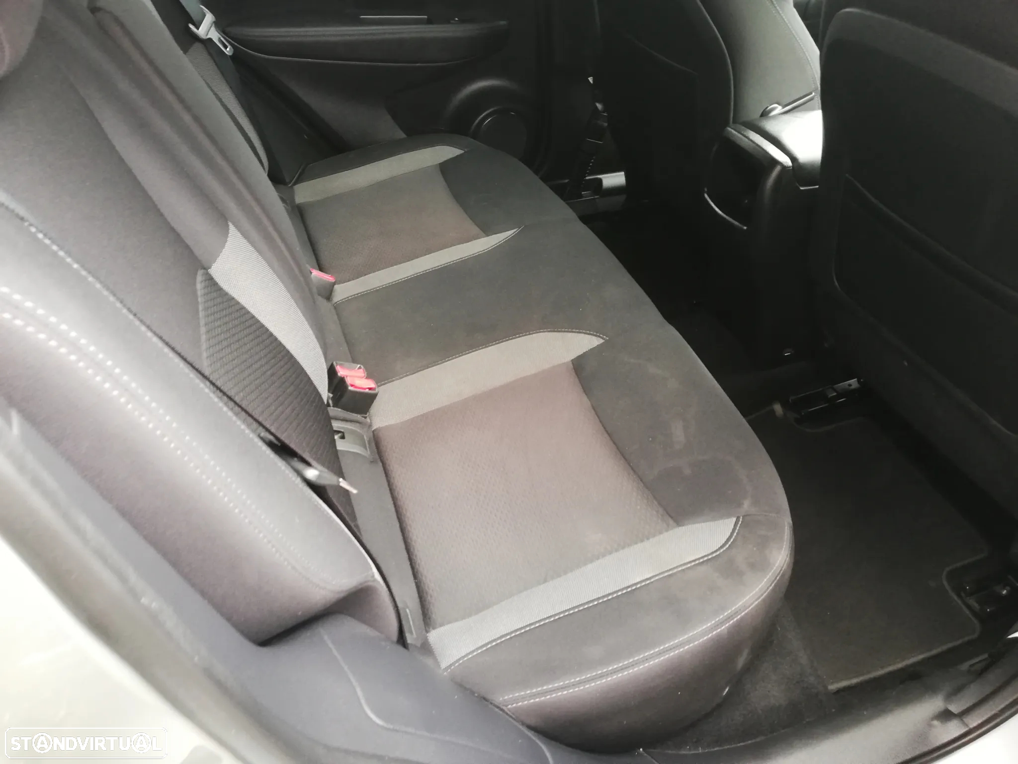 Nissan Qashqai 1.5 dCi DCT N-CONNECTA - 8