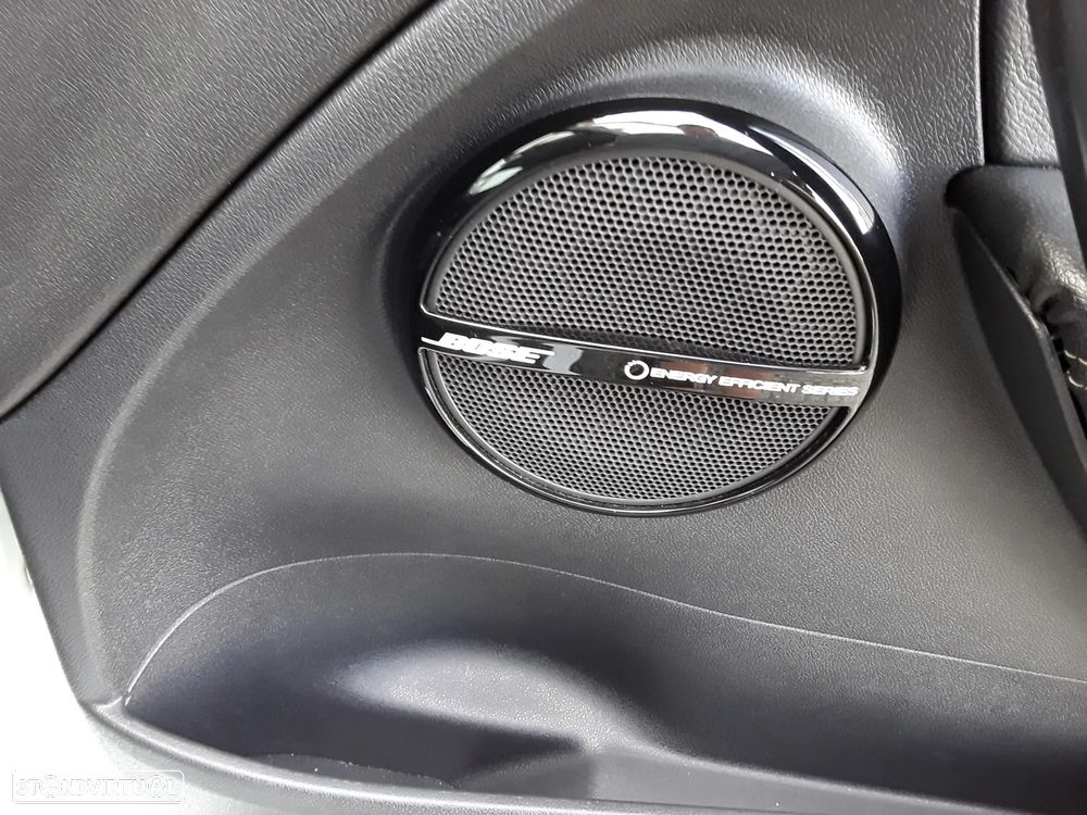 Renault Mégane Coupe Energy dCi 130 FAP Start & Stop Bose Edition - 14