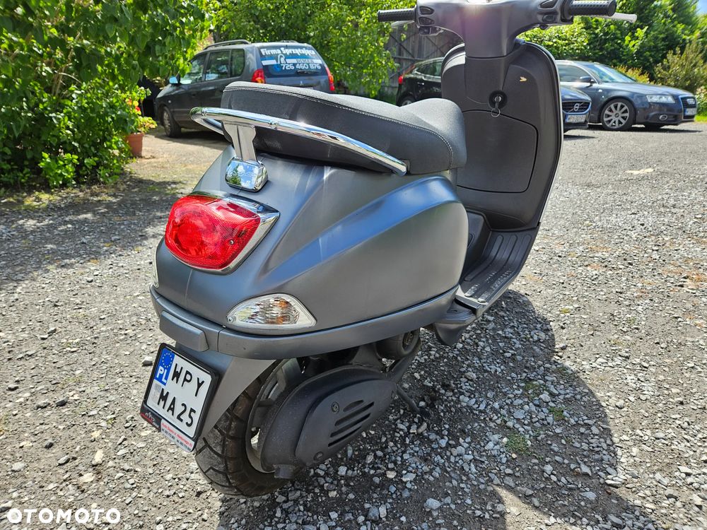 Vespa LX - 6