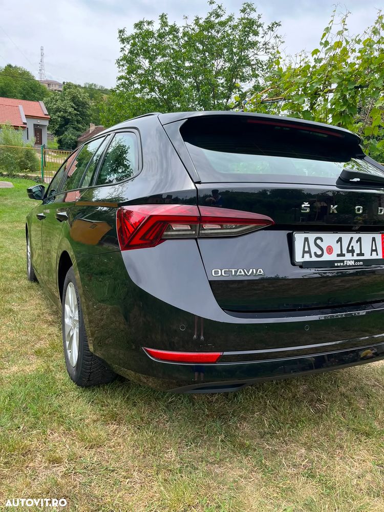 Skoda Octavia 2.0 TDI DSG Ambition - 7