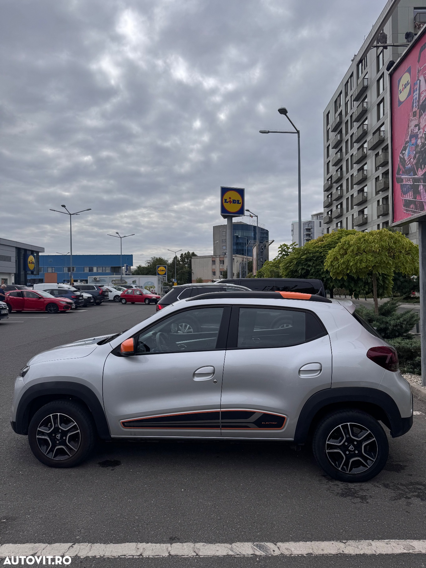 Dacia Spring Essential - 6