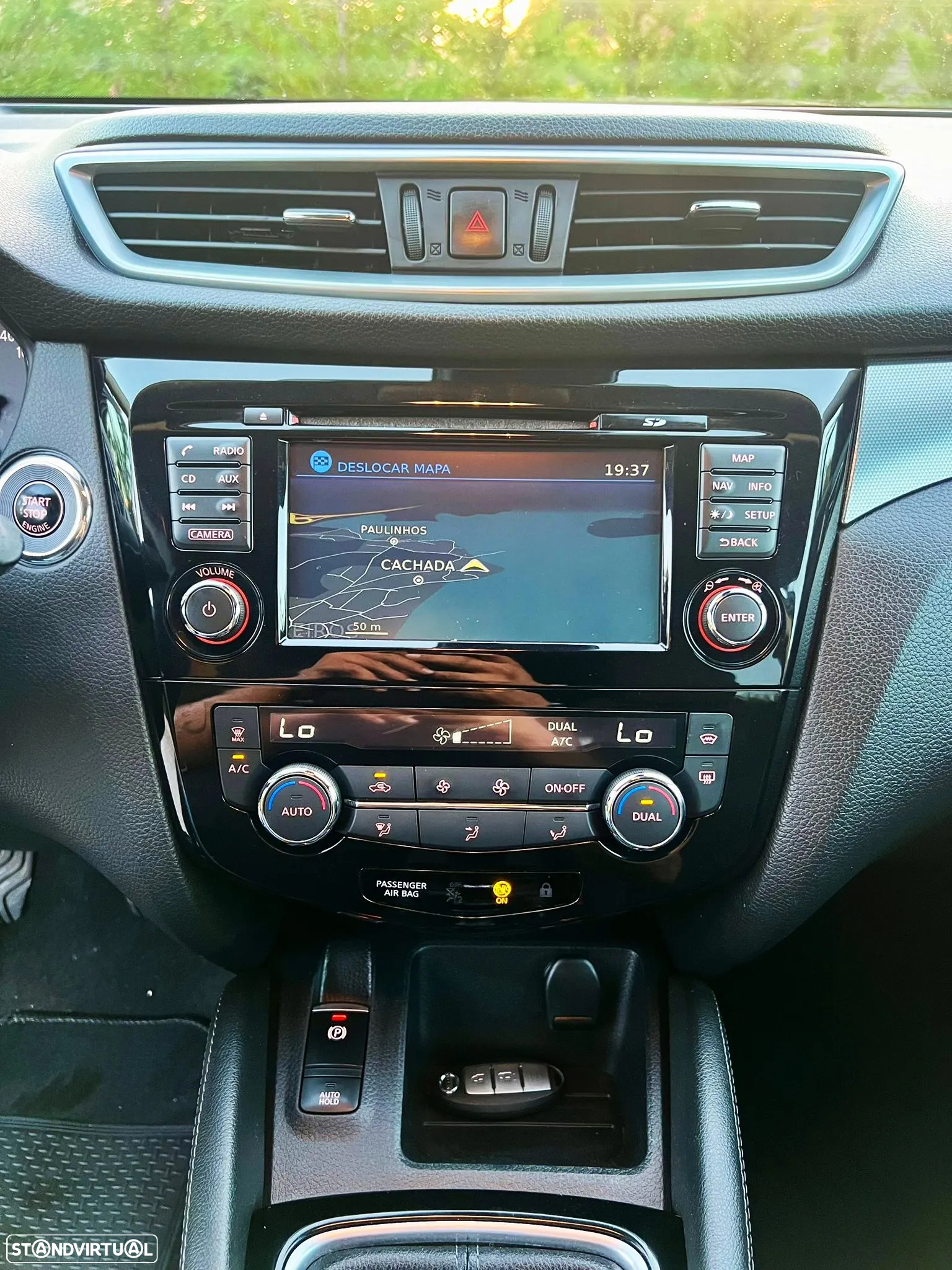 Nissan Qashqai 1.5 dCi N-Connecta 18 - 16