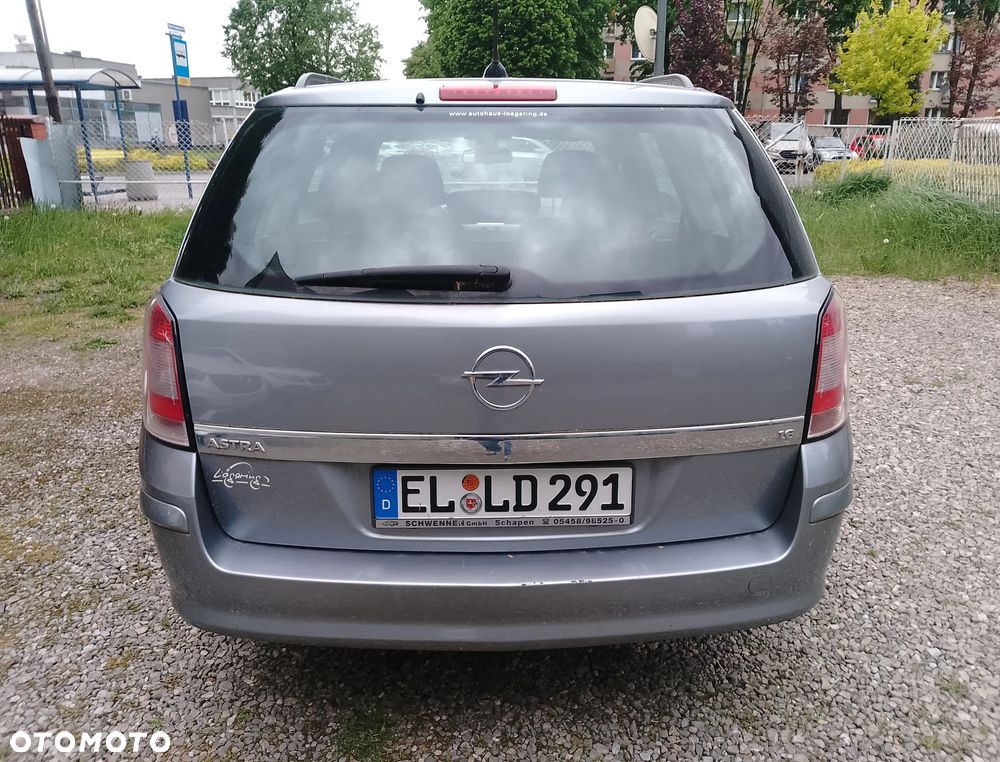 Opel Astra 1.6 Easytronic NAVI - 8