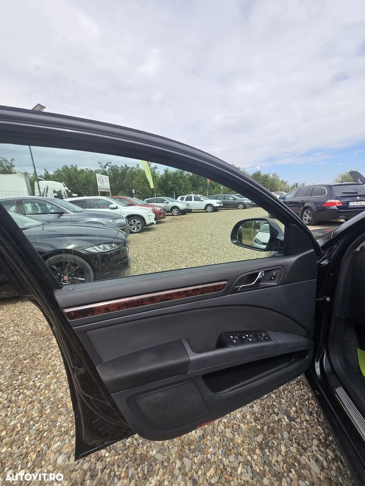 Skoda Superb 2.0 TDI DSG Comfort - 13