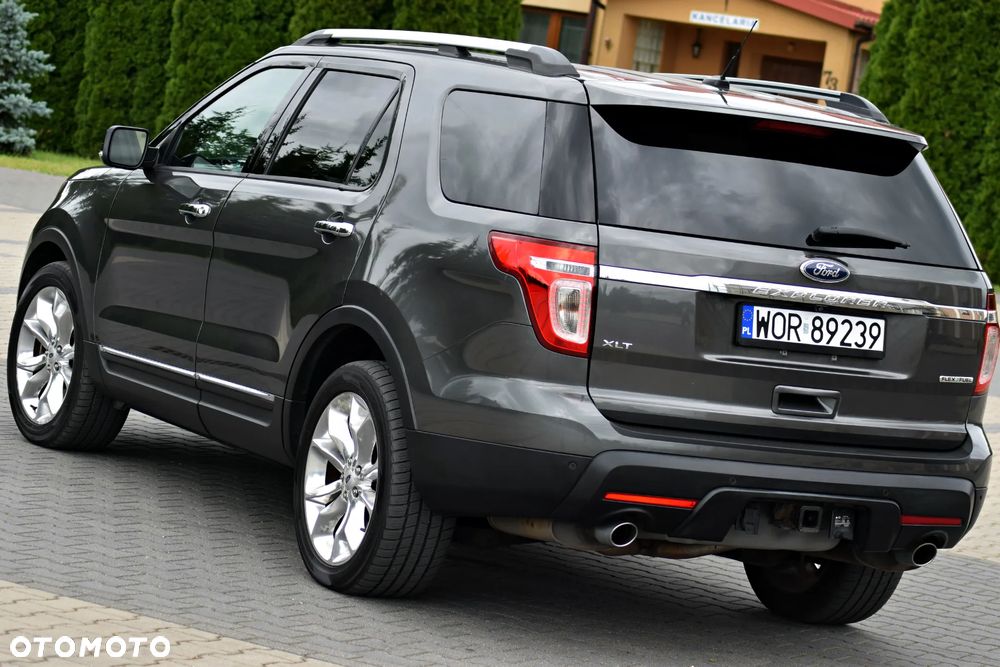 Ford Explorer - 9