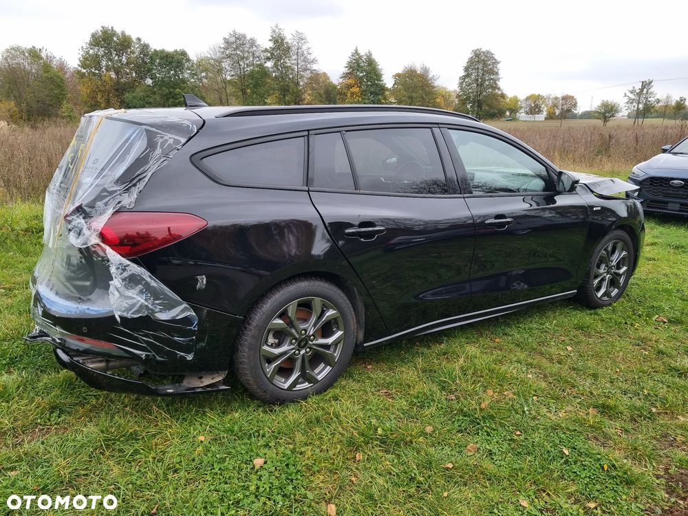Ford Focus 1.5 EcoBlue Start-Stopp-System ST-LINE - 8
