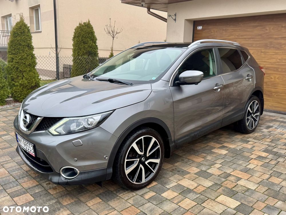 Nissan Qashqai 1.6 DIG-T TEKNA+ - 2
