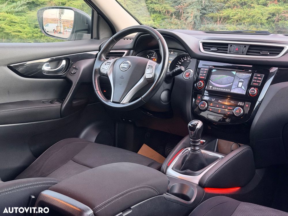 Nissan Qashqai - 14
