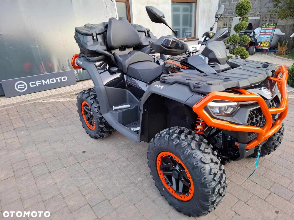 CFMoto CForce - 8