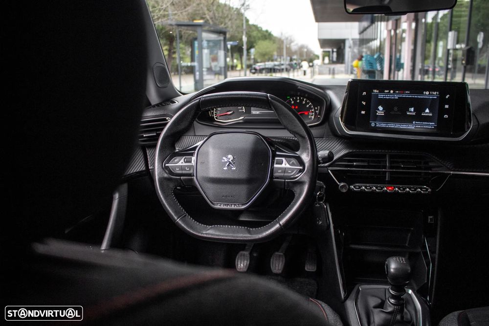 Peugeot 2008 1.2 PureTech Active - 31