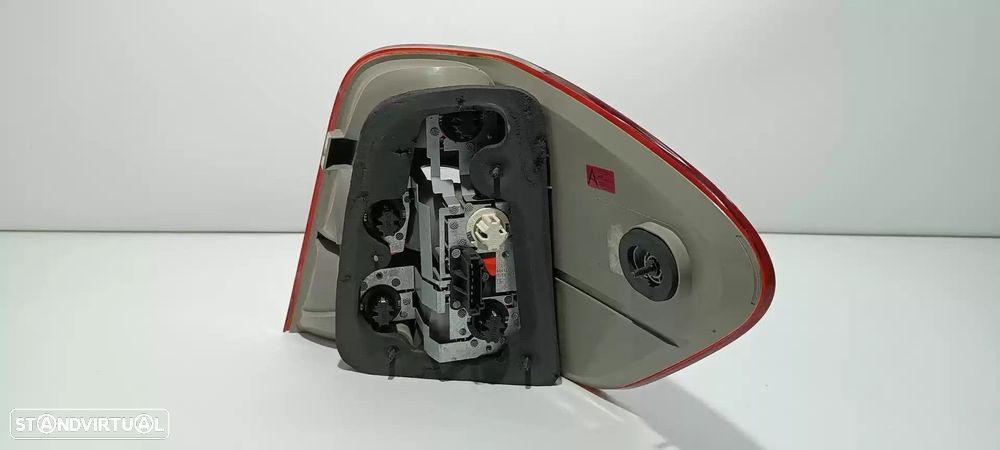 FAROLIM TRASEIRO ESQUERDO MERCEDES-BENZ CLASSE M 2006 -A1648203764 - 2