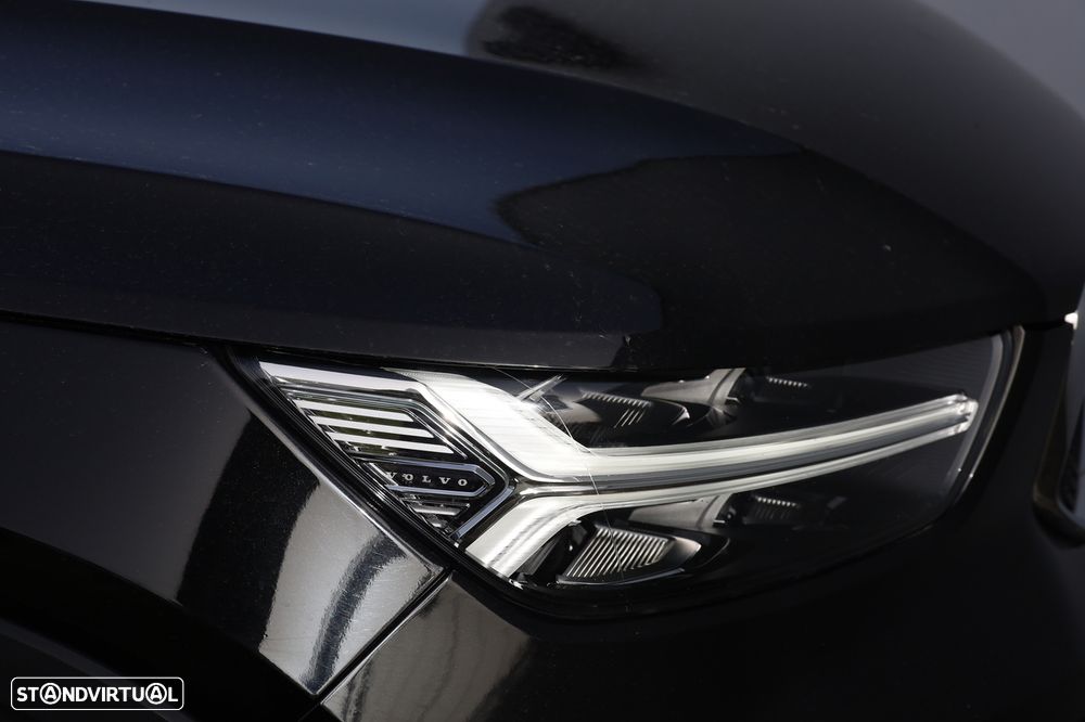 Volvo XC 40 2.0 D3 Momentum Geartronic - 22