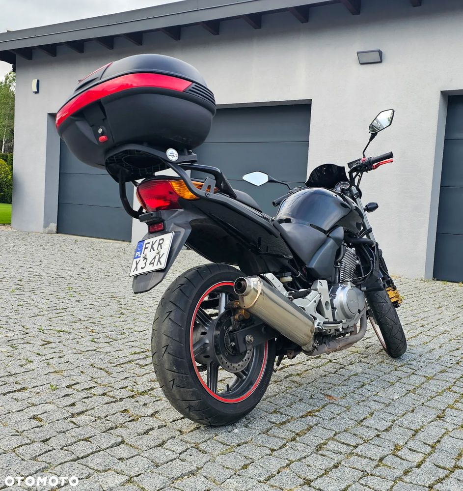 Honda CBF - 2