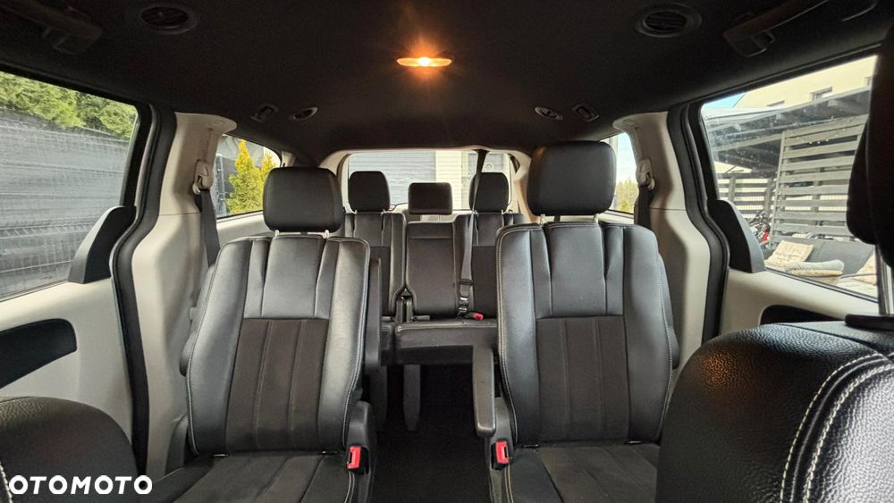 Dodge Grand Caravan 3.6 R/T - 18