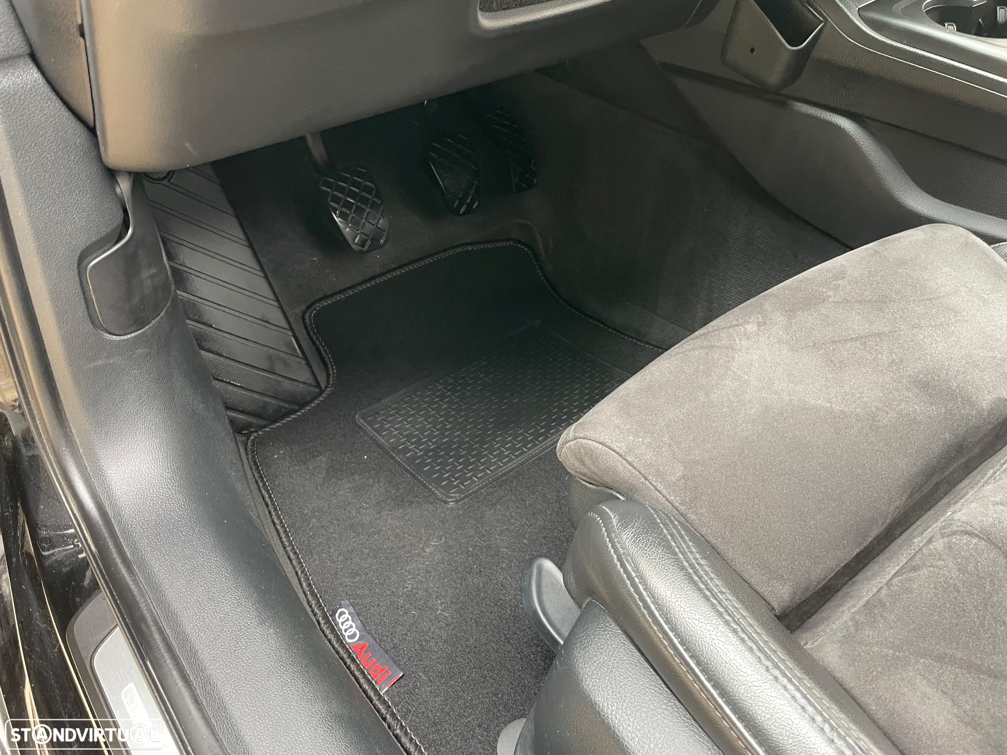 Audi A4 2.0 TDI Business Line S-line - 46