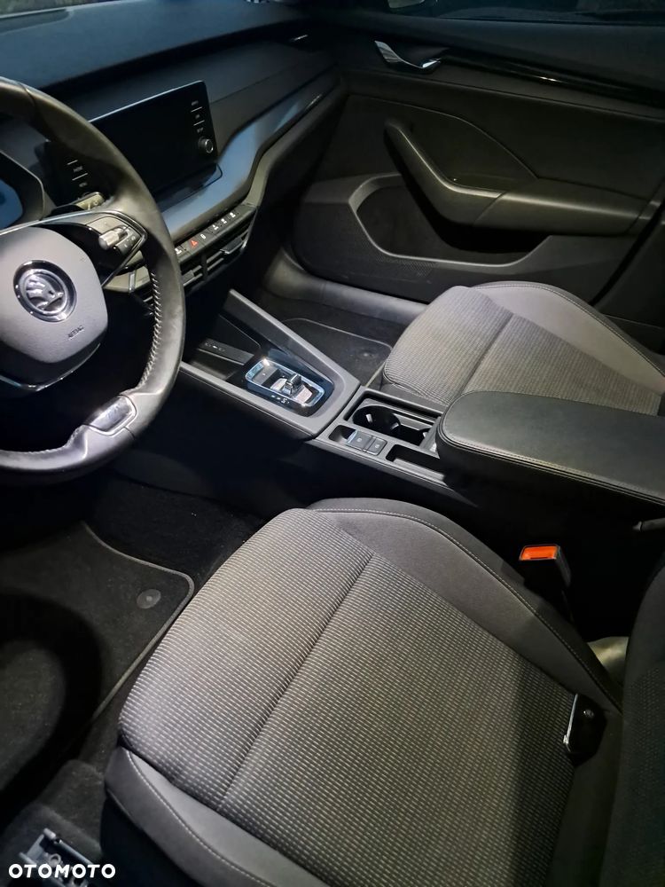 Skoda Octavia 2.0 TDI SCR Ambition DSG - 11