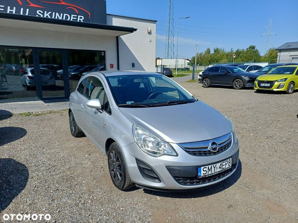 Opel Corsa 1.4 16V Edition - 10