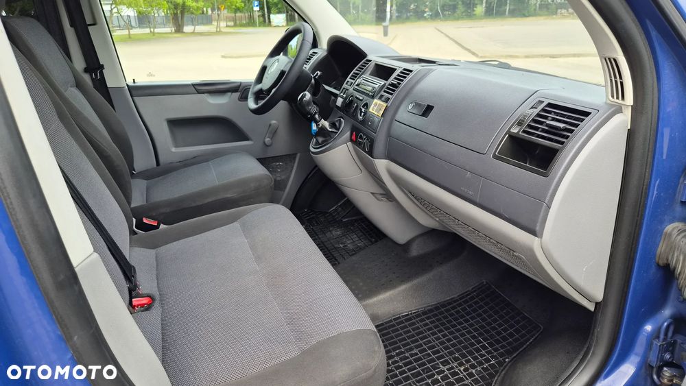 Volkswagen Transporter Caravelle Kurz Comfortline - 18