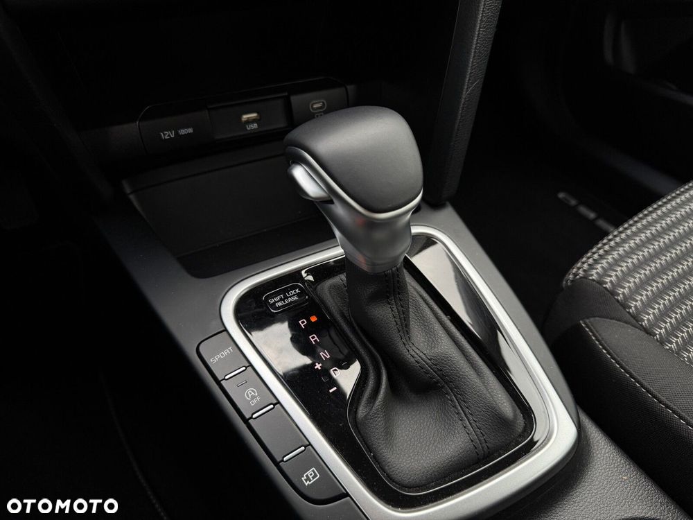 Kia Ceed 1.5 T-GDI M DCT - 31
