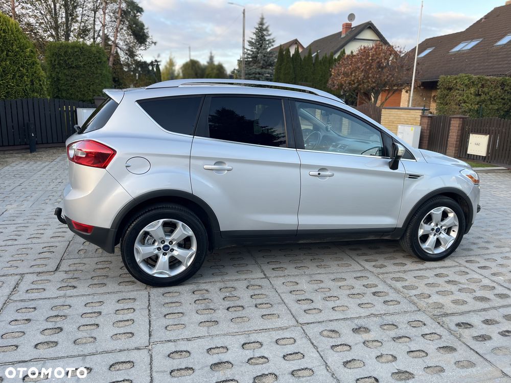 Ford Kuga 2.0 TDCi 4x4 Titanium - 22