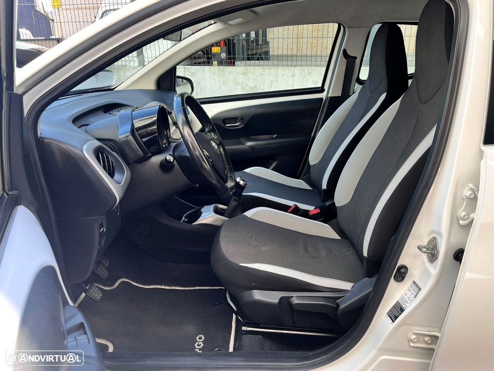 Toyota Aygo 1.0 X-Play+AC+X-Touch - 21