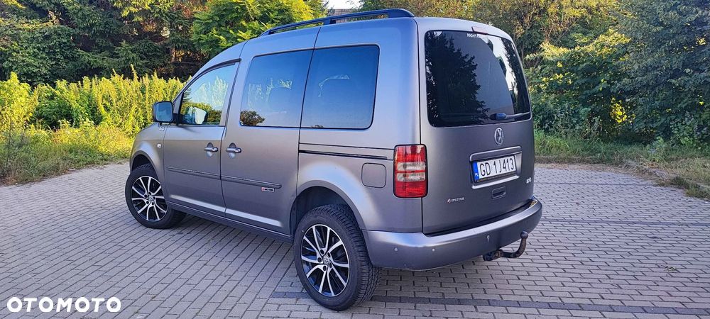 Volkswagen Caddy Comfortline 4Motion DSG - 8