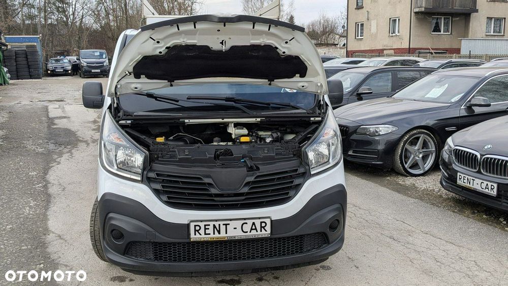 Renault Trafic - 32
