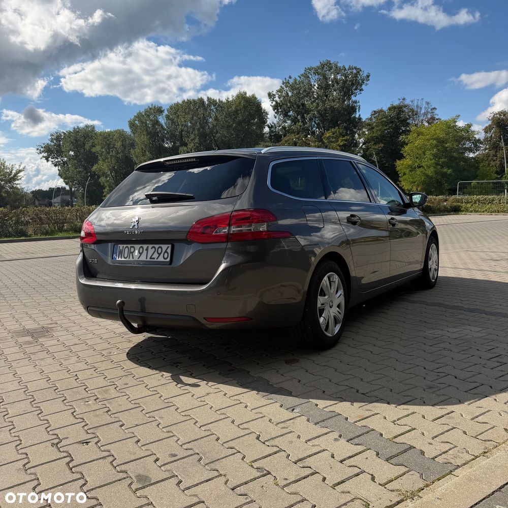 Peugeot 308 - 4