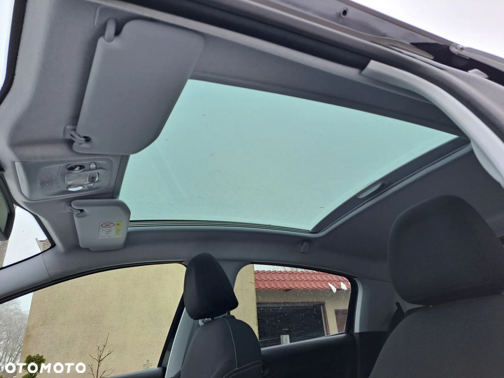 Peugeot 208 1.6 BlueHDi Allure S&S - 7